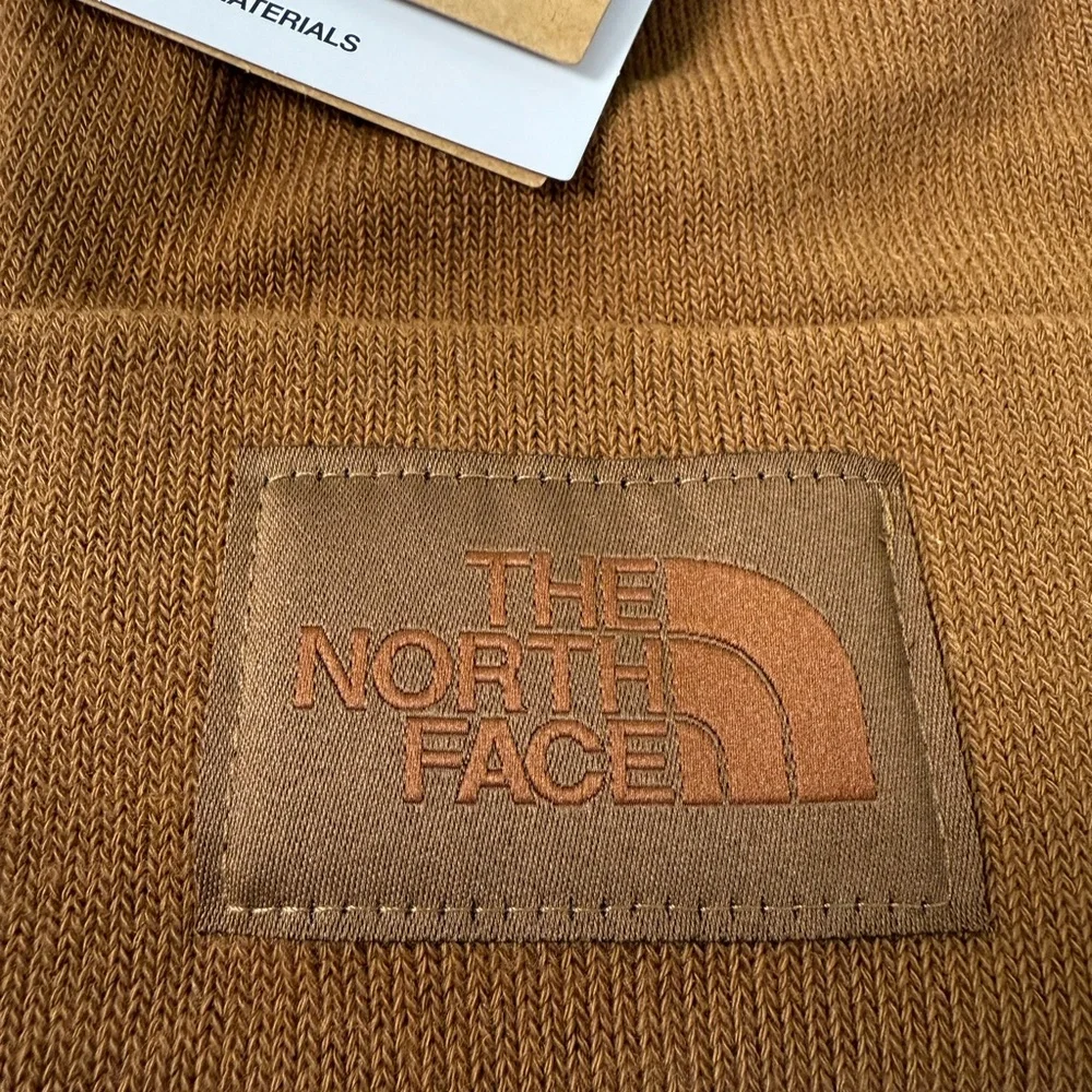 North Face Hat Dockworker Recycled Beanie NWT New TNF Pinecone Brown - Picture 2 of 4